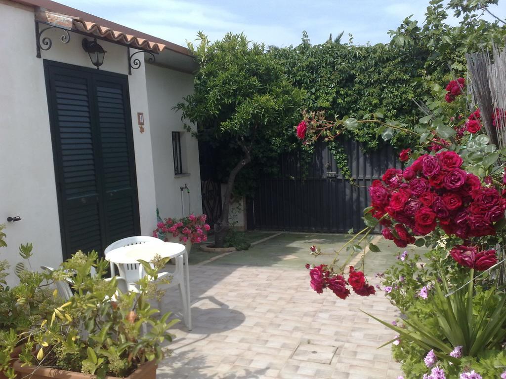 Villa Verdemare Naxos Giardini-Naxos Exterior foto